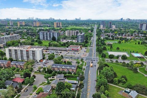 Photo 46 at 8 Cromer Place, Richview, Toronto