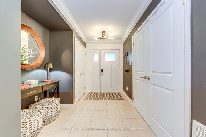 Photo 3 at 33 - 3002 Preserve Drive, Unit 33 Drive, GO Glenorchy, Oakville