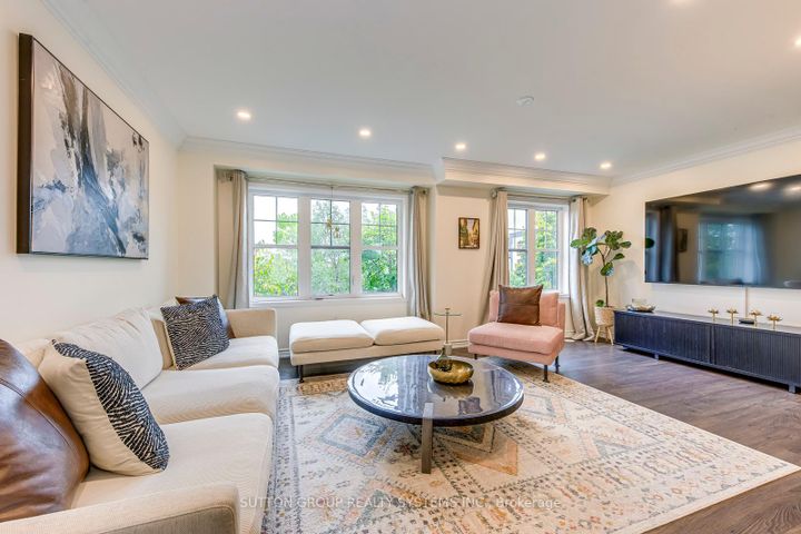 Photo 11 at 33 - 3002 Preserve Drive, Unit 33 Drive, GO Glenorchy, Oakville