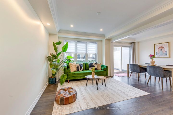 Photo 16 at 33 - 3002 Preserve Drive, Unit 33 Drive, GO Glenorchy, Oakville