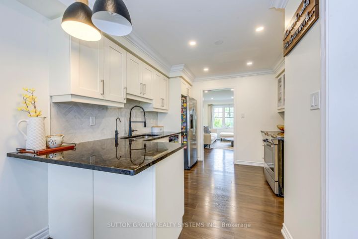 Photo 21 at 33 - 3002 Preserve Drive, Unit 33 Drive, GO Glenorchy, Oakville