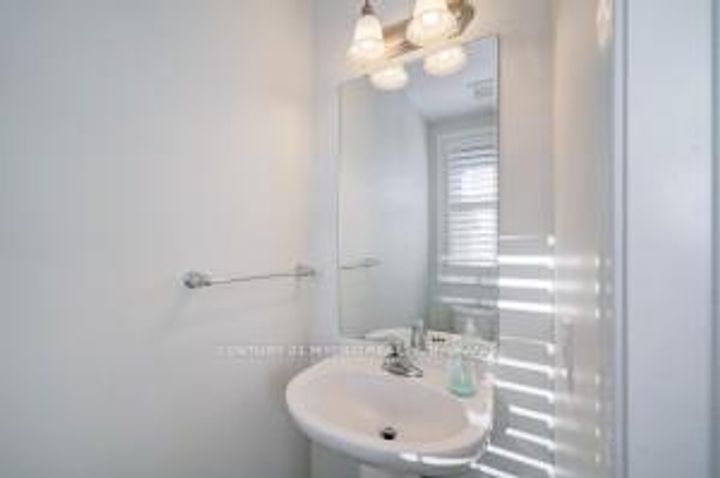 Photo 3 at 1391 Whitney Terrace, FO Ford, Milton