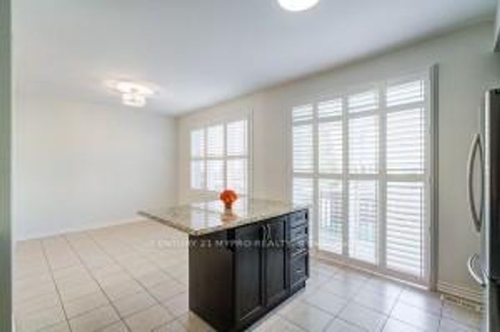 Photo 15 at 1391 Whitney Terrace, FO Ford, Milton