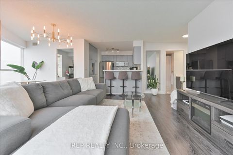 Photo 10 at 3003 - 38 Lee Centre Drive, Woburn, Toronto