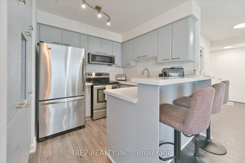 Photo 15 at 3003 - 38 Lee Centre Drive, Woburn, Toronto