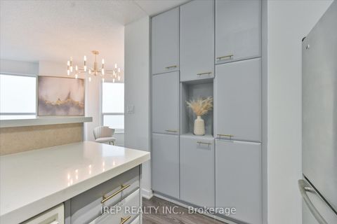 Photo 17 at 3003 - 38 Lee Centre Drive, Woburn, Toronto