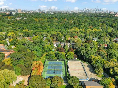 Photo 16 at PH09 - 80 Coe Hill Drive, Swansea, Toronto