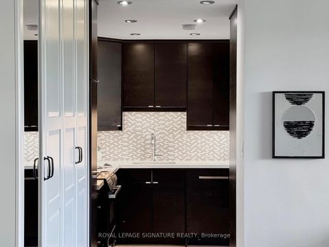 Photo 29 at PH09 - 80 Coe Hill Drive, Swansea, Toronto