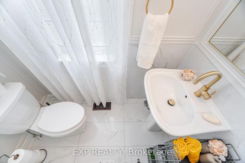 Photo 15 at 54 Ingleside Street, East Woodbridge, Vaughan