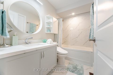 Photo 25 at 54 Ingleside Street, East Woodbridge, Vaughan