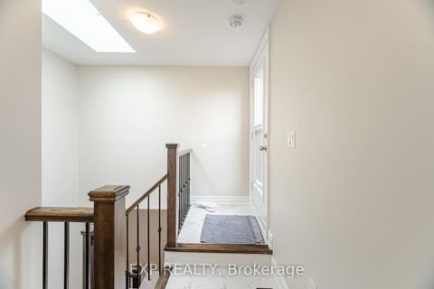 Photo 28 at 54 Ingleside Street, East Woodbridge, Vaughan