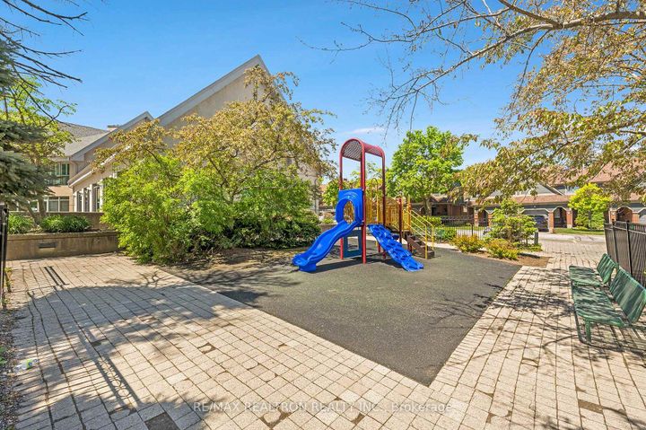 Photo 27 at 1301 - 2155 Burnhamthorpe Road W, Erin Mills, Mississauga