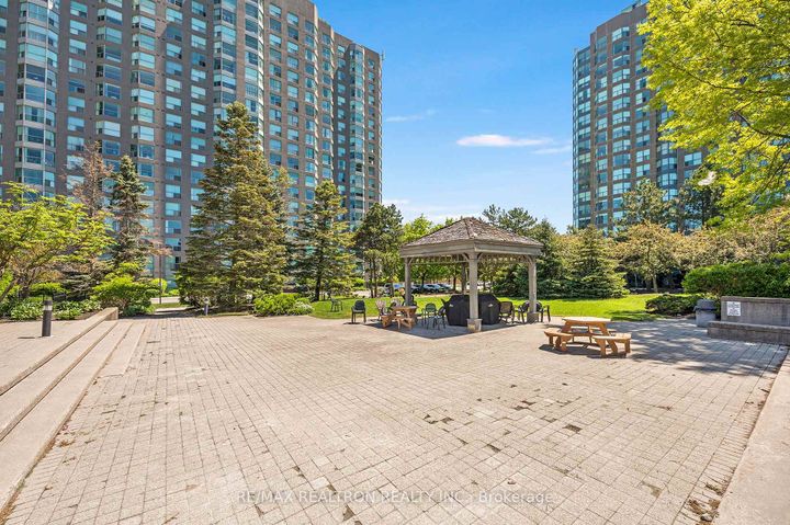 Photo 28 at 1301 - 2155 Burnhamthorpe Road W, Erin Mills, Mississauga