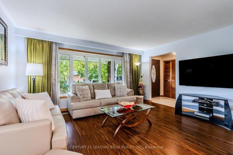 Photo 6 at 25 Danzig Street, West Hill, Toronto