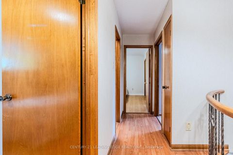 Photo 16 at 25 Danzig Street, West Hill, Toronto