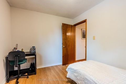 Photo 23 at 25 Danzig Street, West Hill, Toronto