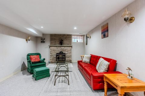 Photo 27 at 25 Danzig Street, West Hill, Toronto