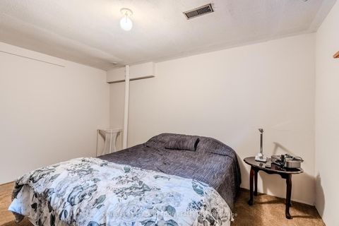 Photo 31 at 25 Danzig Street, West Hill, Toronto