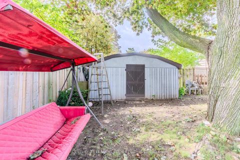 Photo 33 at 25 Danzig Street, West Hill, Toronto