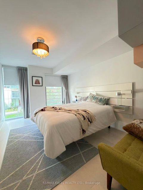 Photo 8 at Th127 - 29 Queens Quay E, Waterfront Communities C1, Toronto