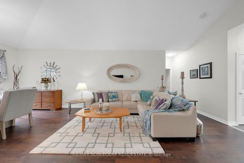 Photo 5 at 14 Willard Hunt Court, Schomberg, King