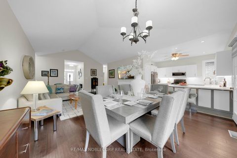 Photo 8 at 14 Willard Hunt Court, Schomberg, King