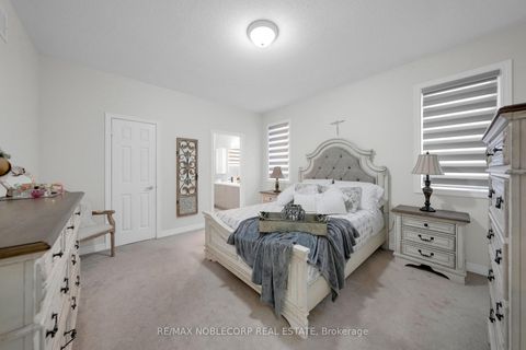 Photo 13 at 14 Willard Hunt Court, Schomberg, King