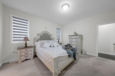 Photo 14 at 14 Willard Hunt Court, Schomberg, King