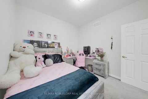 Photo 20 at 14 Willard Hunt Court, Schomberg, King