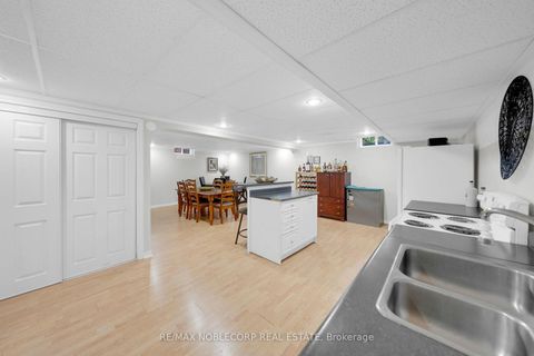 Photo 32 at 14 Willard Hunt Court, Schomberg, King