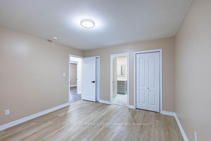 Photo 20 at 453 Ginger Downs, Mississauga Valleys, Mississauga