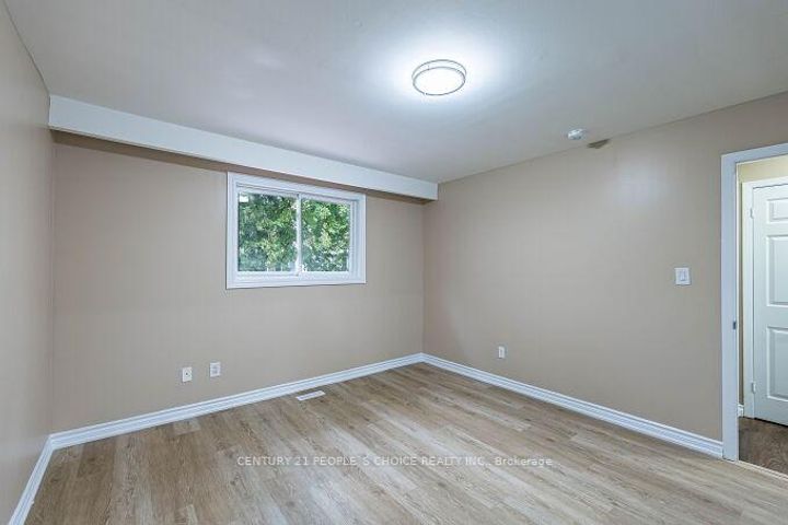 Photo 21 at 453 Ginger Downs, Mississauga Valleys, Mississauga