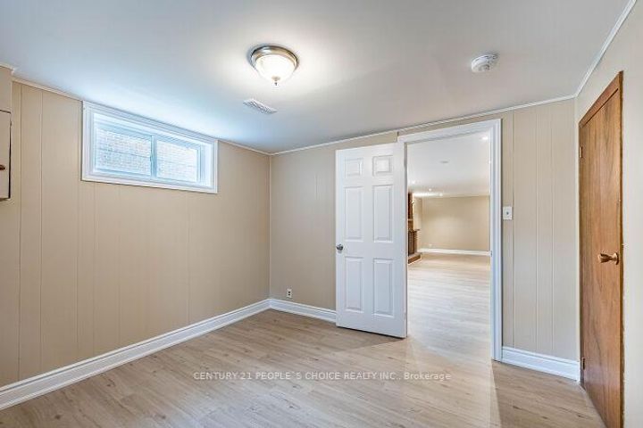 Photo 45 at 453 Ginger Downs, Mississauga Valleys, Mississauga