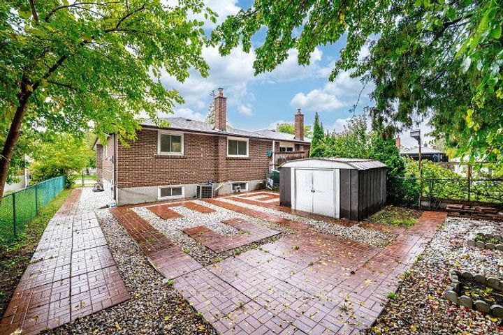 Photo 48 at 453 Ginger Downs, Mississauga Valleys, Mississauga