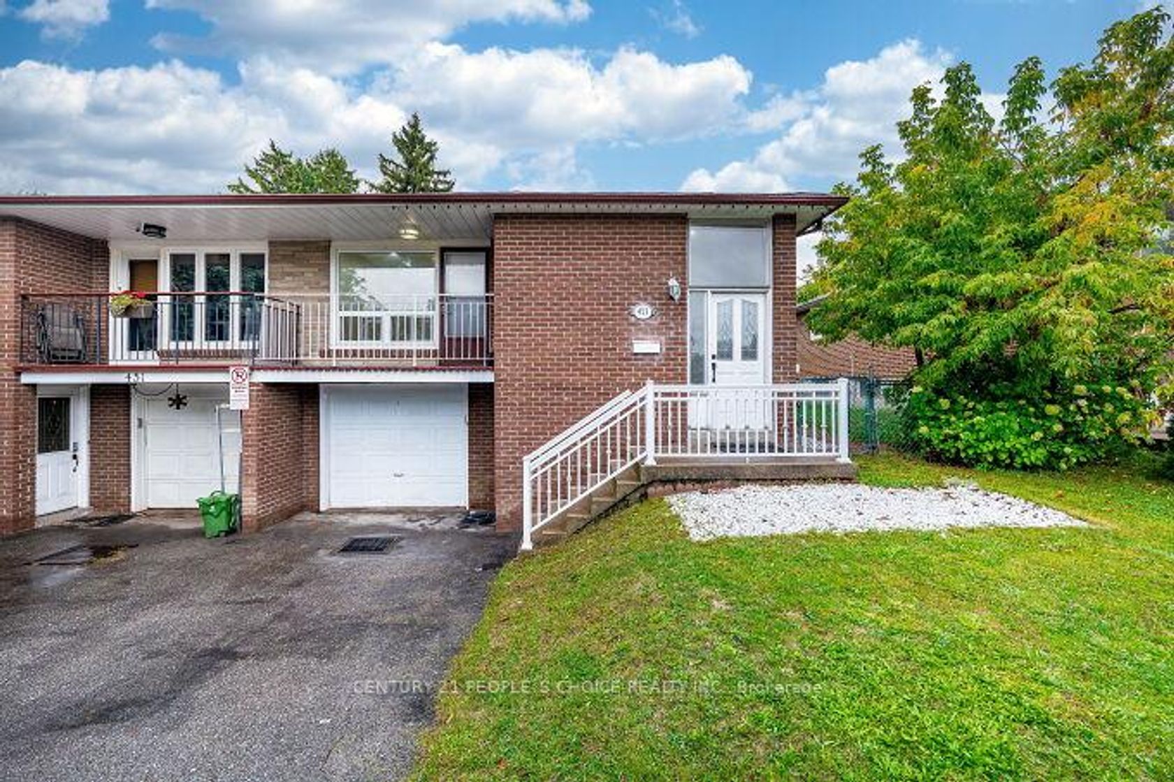 453 Ginger Downs, Mississauga Valleys, Mississauga 2