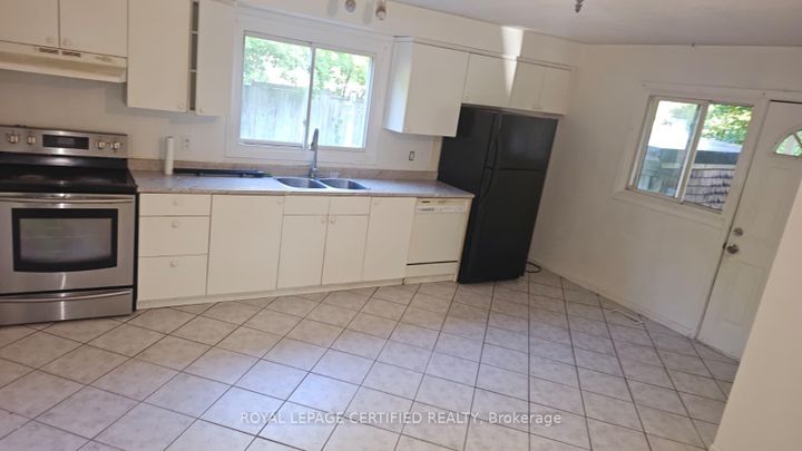 Photo 8 at 1149 Nottingham Avenue, Mountainside, Burlington