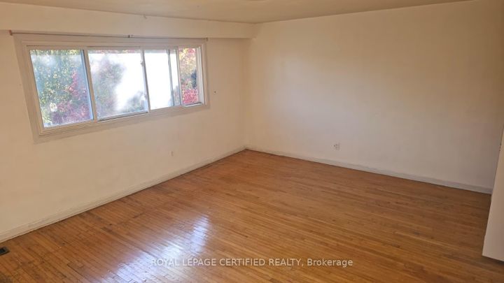 Photo 13 at 1149 Nottingham Avenue, Mountainside, Burlington