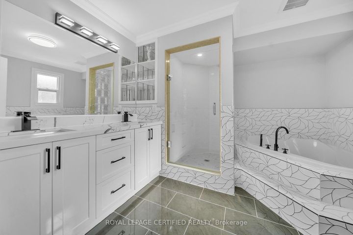 Photo 16 at 6062 Prairie Circle, Lisgar, Mississauga