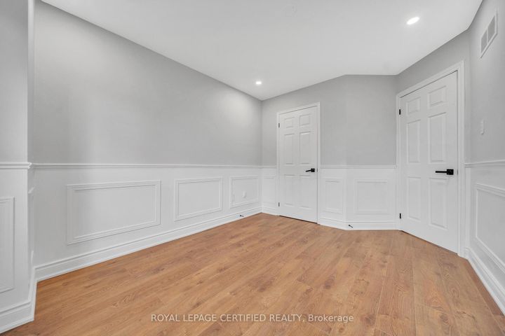 Photo 20 at 6062 Prairie Circle, Lisgar, Mississauga