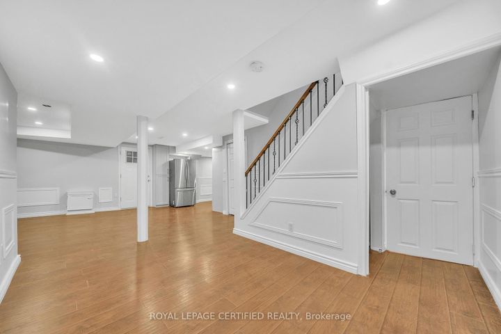 Photo 28 at 6062 Prairie Circle, Lisgar, Mississauga