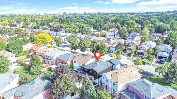 Photo 38 at 6062 Prairie Circle, Lisgar, Mississauga