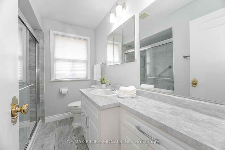 Photo 16 at 4 Lethbridge Avenue, The Westway, Toronto