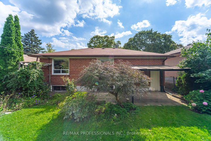 Photo 40 at 4 Lethbridge Avenue, The Westway, Toronto