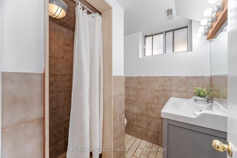 Photo 31 at 4 Lethbridge Avenue, The Westway, Toronto