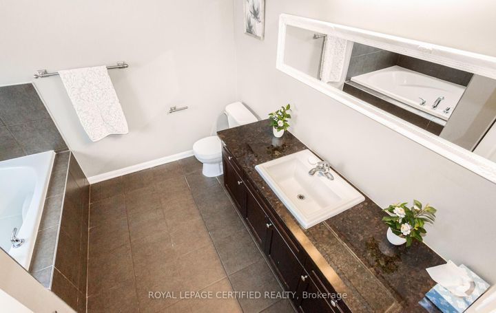 Photo 32 at 255 Cochrane Terrace, WI Willmott, Milton