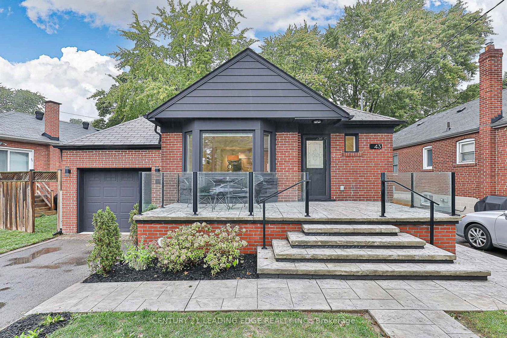 43 BARCLAY Road, Clanton Park, Toronto 