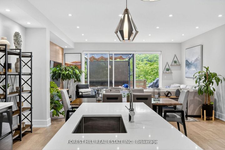 Photo 4 at 272A Beta Street, Alderwood, Toronto