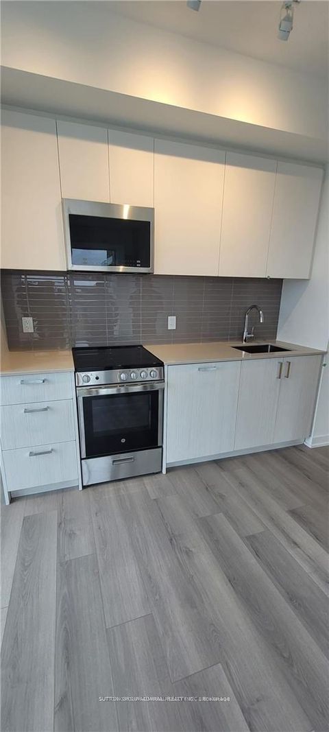 Photo 7 at 706 - 1787 St Clair Avenue W, Pellam Park, Toronto
