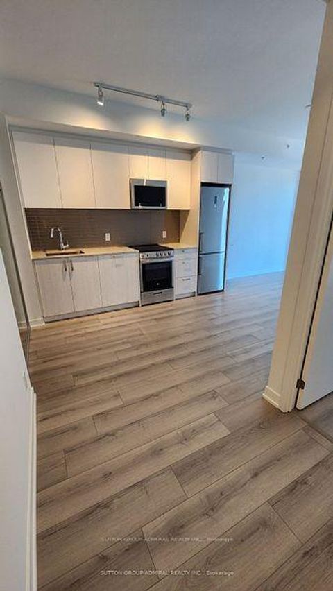 Photo 11 at 706 - 1787 St Clair Avenue W, Pellam Park, Toronto