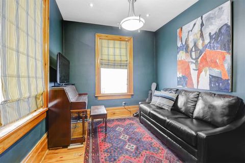 Photo 7 at 6 Church Street, Schomberg, King